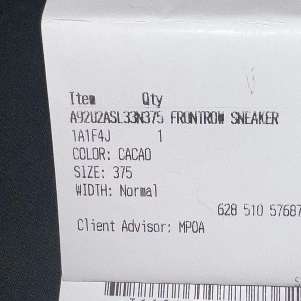 Women’s Louis Vuitton sneakers (receipt in pics) - Picture 7 of 7